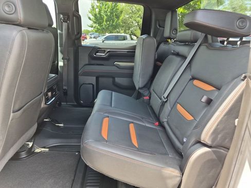Used 2023 GMC Sierra 1500 AT4 AWD/4WD image 37