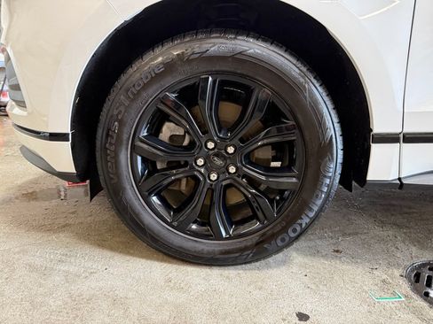 Used 2024 Ford Edge SE w/ Black Appearance Package AWD/4WD image 34