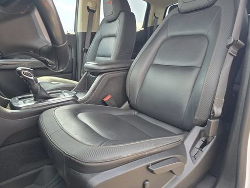 Certified 2022 GMC Canyon AT4 AWD/4WD image 25
