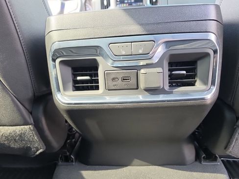 Certified 2023 Chevrolet Silverado 2500 LTZ w/ LTZ Convenience Package image 30