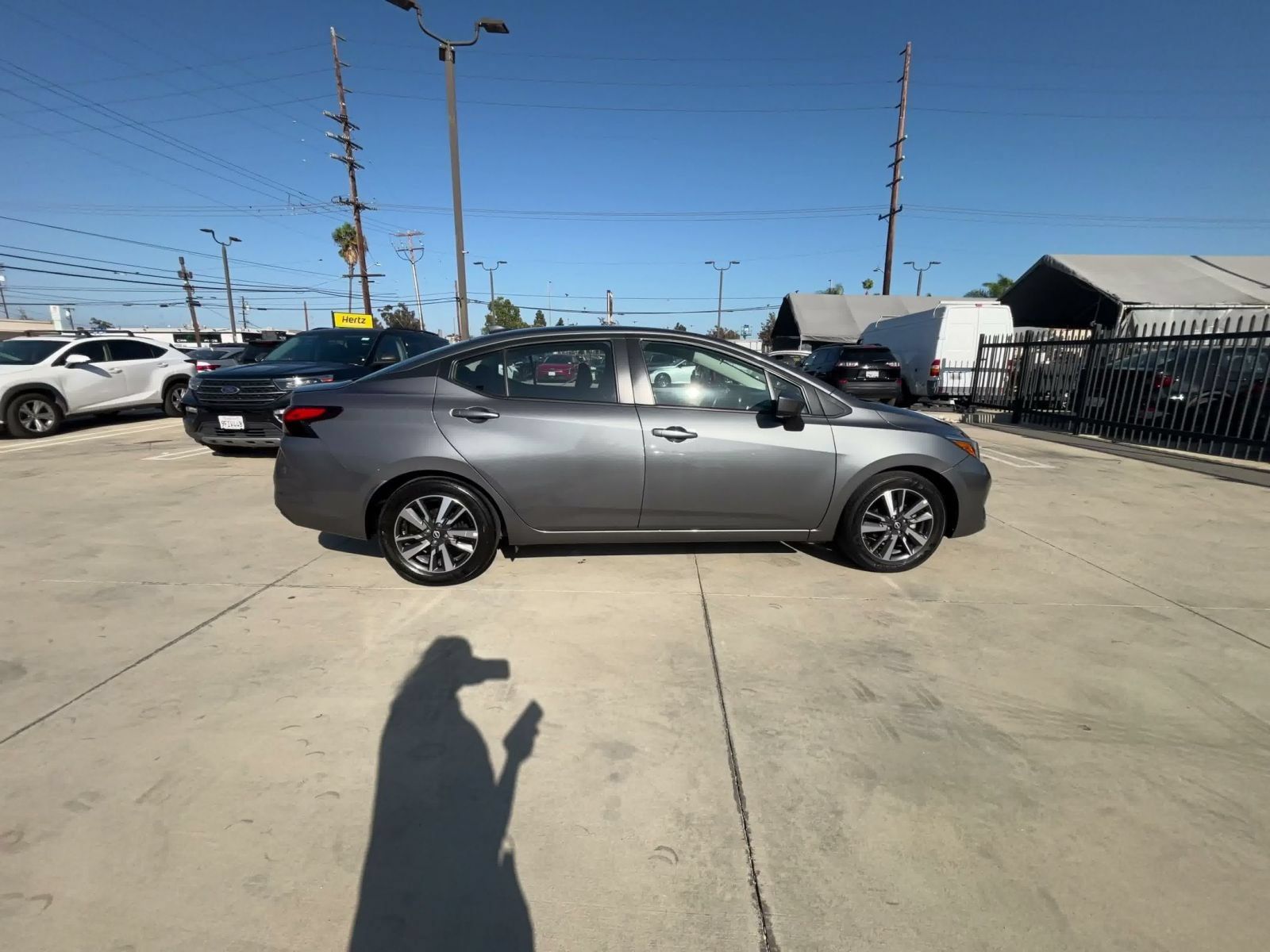 Used 2025 Nissan Versa SV FWD image 15