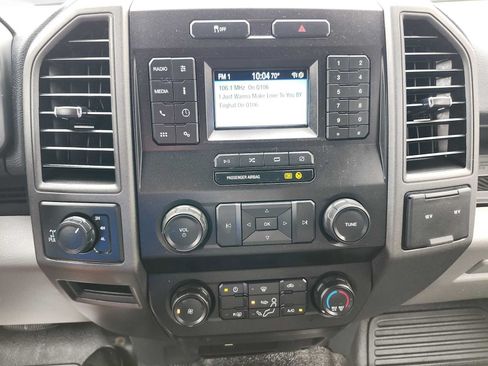 Used 2022 Ford F250 XL w/ STX Appearance Package AWD/4WD image 13