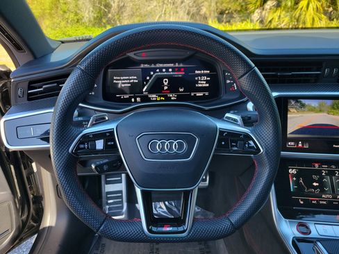 Used 2023 Audi S7 Premium Plus image 30