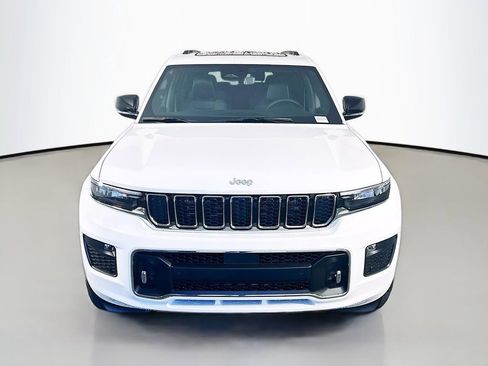 New 2025 Jeep Grand Cherokee L Overland w/ Luxury Tech Group IV image 2