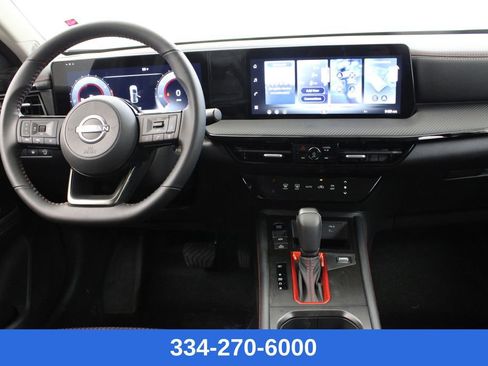 New 2026 Nissan Kicks SR image 8