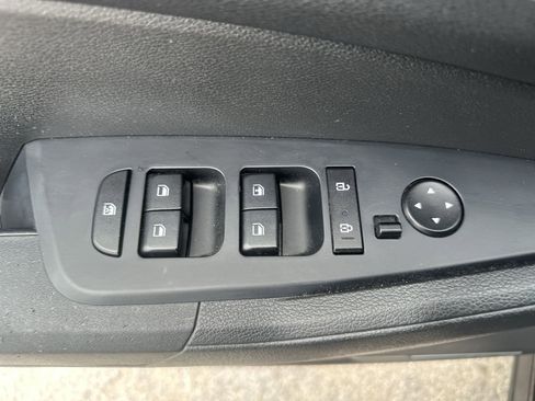 Certified 2025 Kia Sportage LX FWD image 15