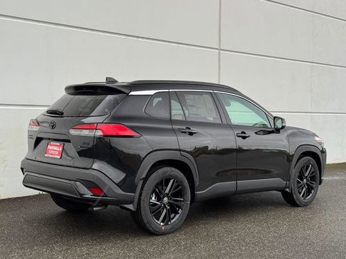 New 2026 Toyota Corolla Cross XSE image 7