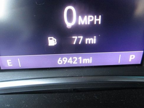 Used 2020 Chevrolet Traverse LT w/ LT Premium Package image 13