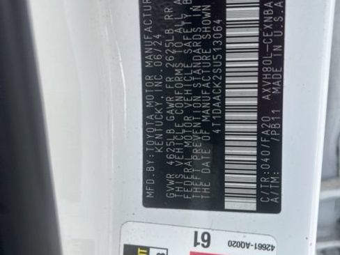 Used 2025 Toyota Camry LE FWD image 31