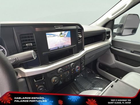 Used 2025 Ford F250 XL AWD/4WD image 19