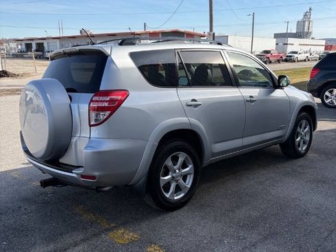 Used 2009 Toyota RAV4 Limited FWD image 4