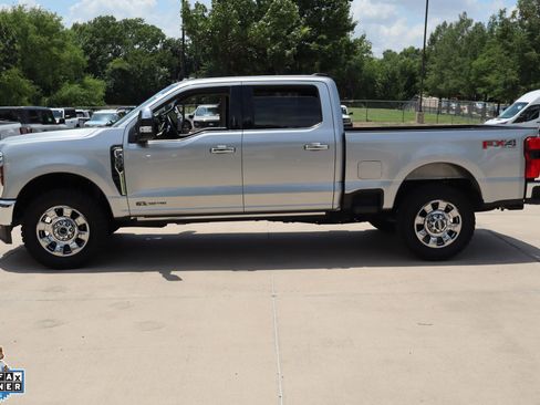 Certified 2024 Ford F350 Lariat w/ Lariat Ultimate Package AWD/4WD image 7
