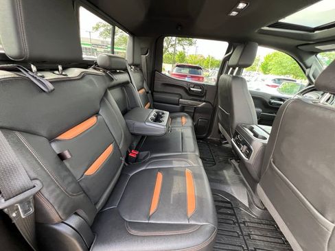Used 2021 GMC Sierra 1500 AT4 w/ AT4 Premium Package AWD/4WD image 28