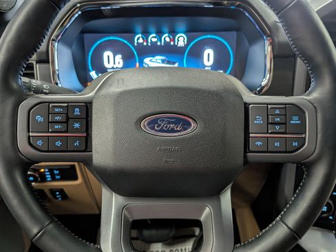 Used 2022 Ford F150 Lariat w/ Equipment Group 502A High image 15