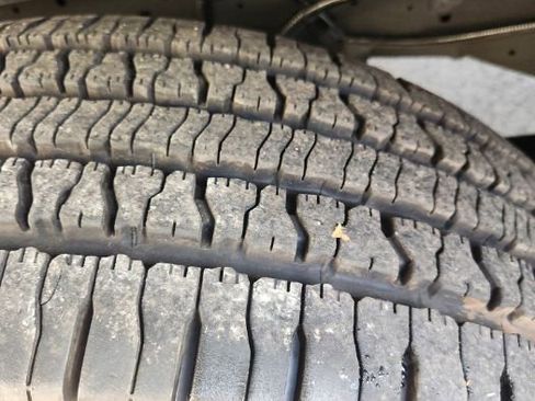 Used 2023 Chevrolet Express 2500 w/ Driver Convenience Package image 26