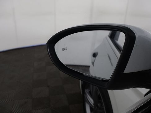Used 2023 Volkswagen Jetta SE w/ Panoramic Sunroof Package FWD image 35