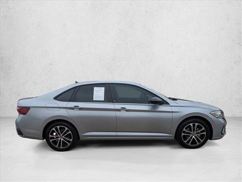 Used 2023 Volkswagen Jetta Sport FWD image 4