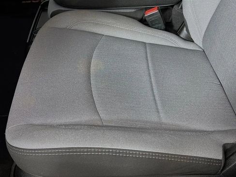 Used 2024 RAM 2500 Big Horn w/ Bed Utility Group image 19