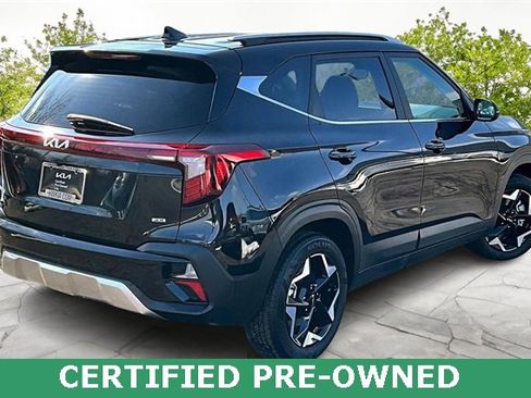 Certified 2024 Kia Seltos EX image 2