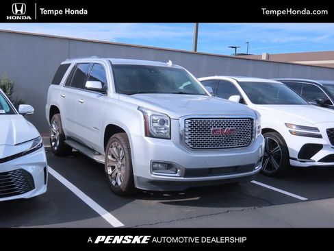 Used 2015 GMC Yukon SLE w/ Convenience Package image 1