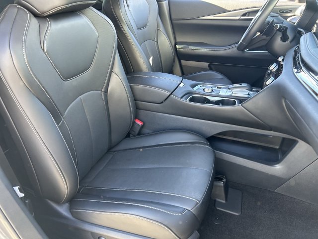 Used 2026 INFINITI QX60 Luxe w/ Cargo Package AWD/4WD image 12