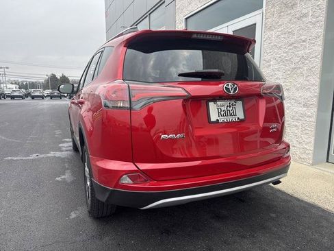 Certified 2016 Toyota RAV4 XLE image 5