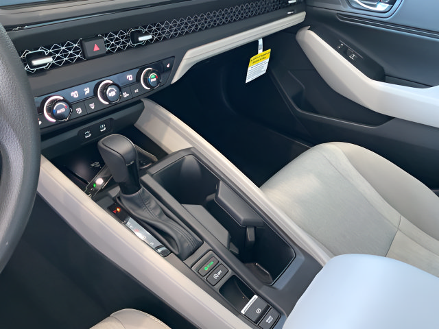 Certified 2026 Honda Accord SE image 12