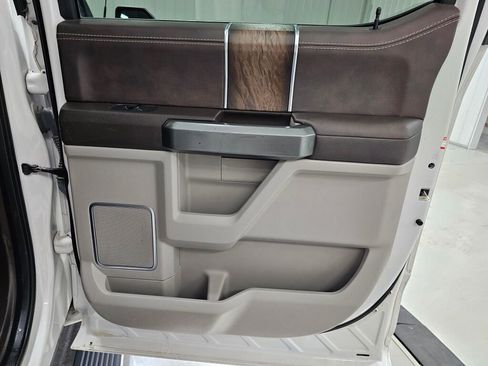 Used 2019 Ford F150 Limited w/ Trailer Tow Package image 40