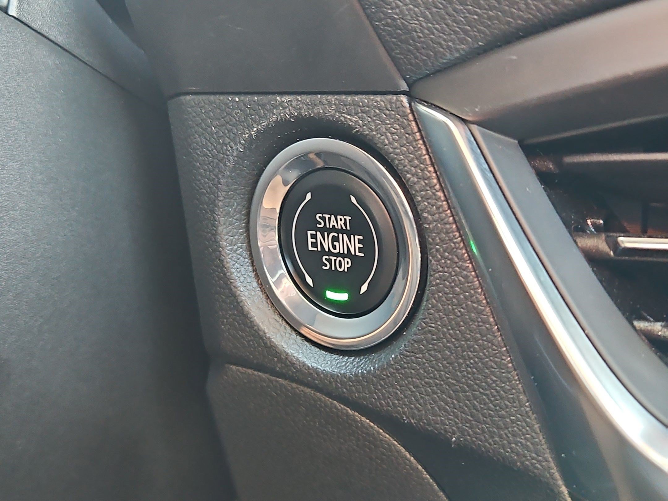 Certified 2024 Buick Encore GX Preferred FWD image 17