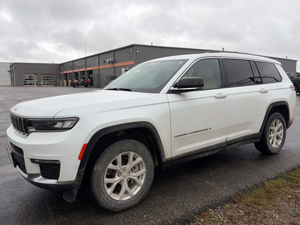 Used 2023 Jeep Grand Cherokee L Limited w/ Luxury Tech Group II AWD/4WD image 1
