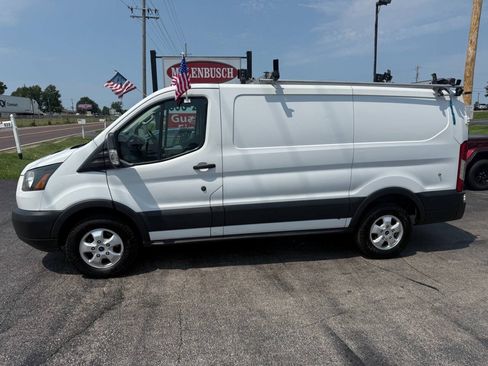 Used 2017 Ford Transit 250 130 Low Roof RWD image 1