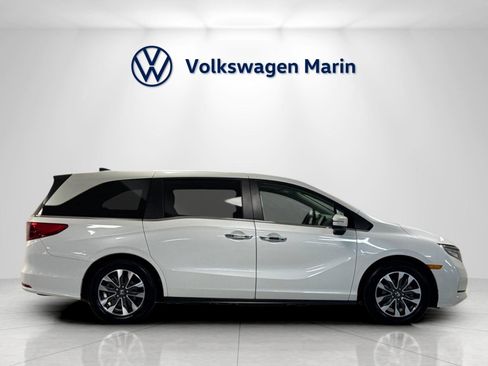 Used 2022 Honda Odyssey EX-L image 6