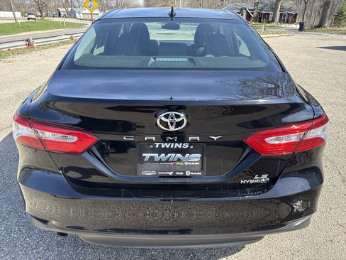 Used 2020 Toyota Camry LE w/ Fleet Convenience Package image 6