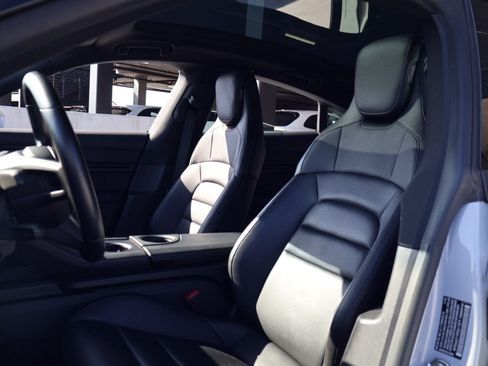 Certified 2023 Porsche Taycan w/ Premium Package RWD image 5