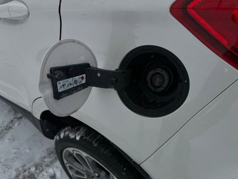 Used 2022 Ford EcoSport Titanium image 39