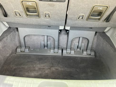 Used 2019 Kia Sedona LX FWD image 29