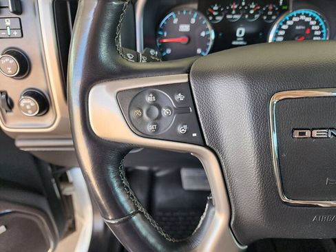 Used 2017 GMC Sierra 2500 Denali w/ Duramax Plus Package AWD/4WD image 33