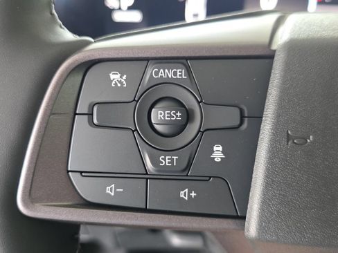 New 2026 Nissan Sentra SV w/ SV Convenience Package FWD image 24