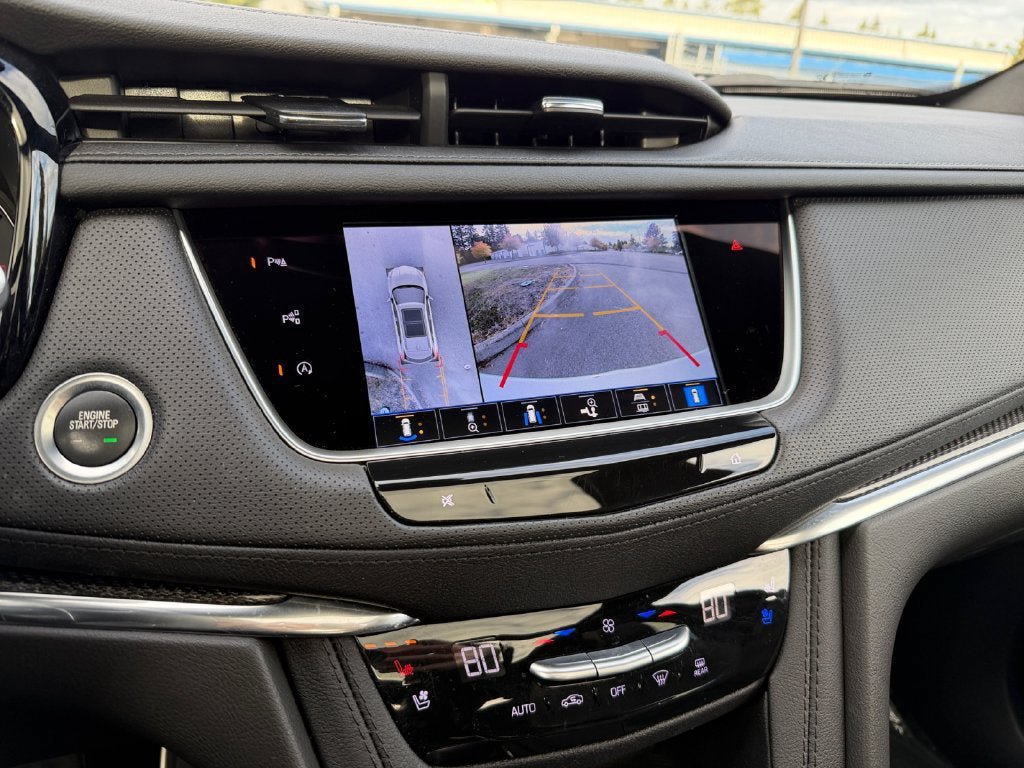 Used 2023 Cadillac XT5 Sportv w/ Technology Package AWD/4WD image 18