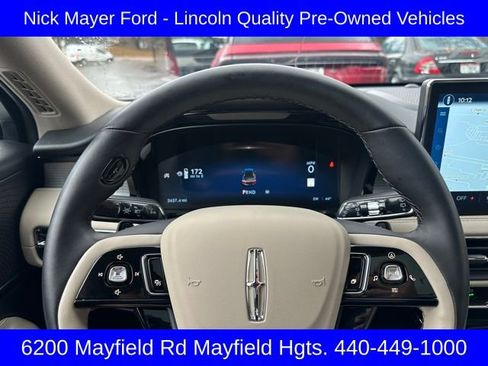 Used 2025 Lincoln Corsair AWD w/ Equipment Group 101A image 14