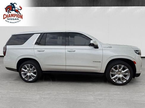 Used 2024 Chevrolet Tahoe High Country RWD image 6