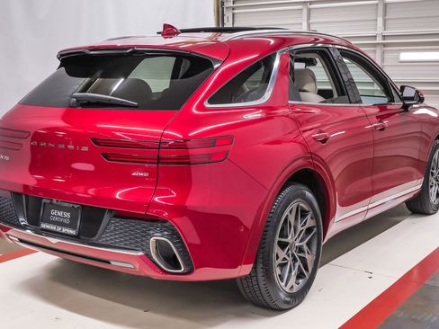 Certified 2023 Genesis GV70 2.5T Advanced w/ Advanced Package image 6