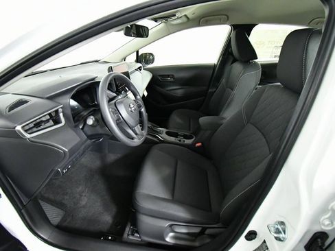 New 2026 Toyota Corolla LE image 5