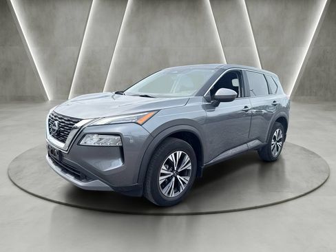 Used 2023 Nissan Rogue SV AWD/4WD image 3