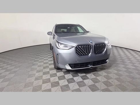 Used 2025 BMW X3 xDrive30i w/ Premium Package AWD/4WD image 50