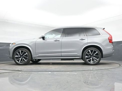 Used 2025 Volvo XC90 B6 Plus image 13