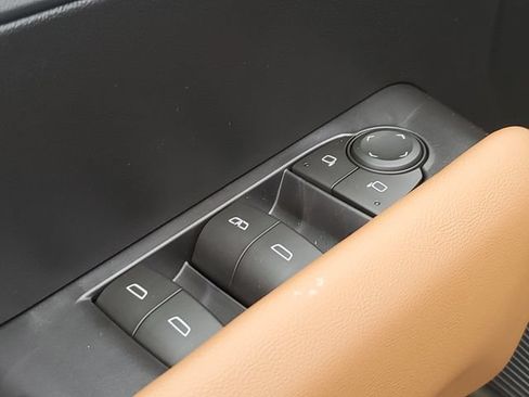 New 2026 GMC Canyon AT4 w/ Technology Plus Package AWD/4WD image 24