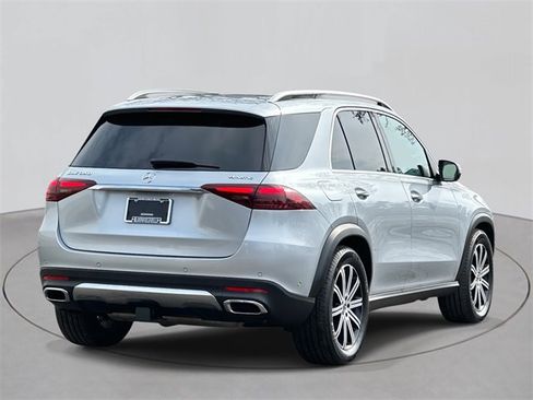 Certified 2025 Mercedes-Benz GLE 350 4MATIC image 4