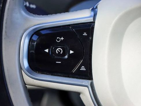 Used 2017 Volvo XC90 T6 Inscription w/ Vision Package image 33