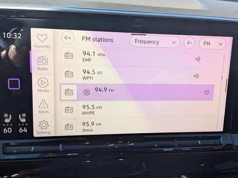 Used 2025 Volkswagen Atlas SEL Premium R-Line image 27